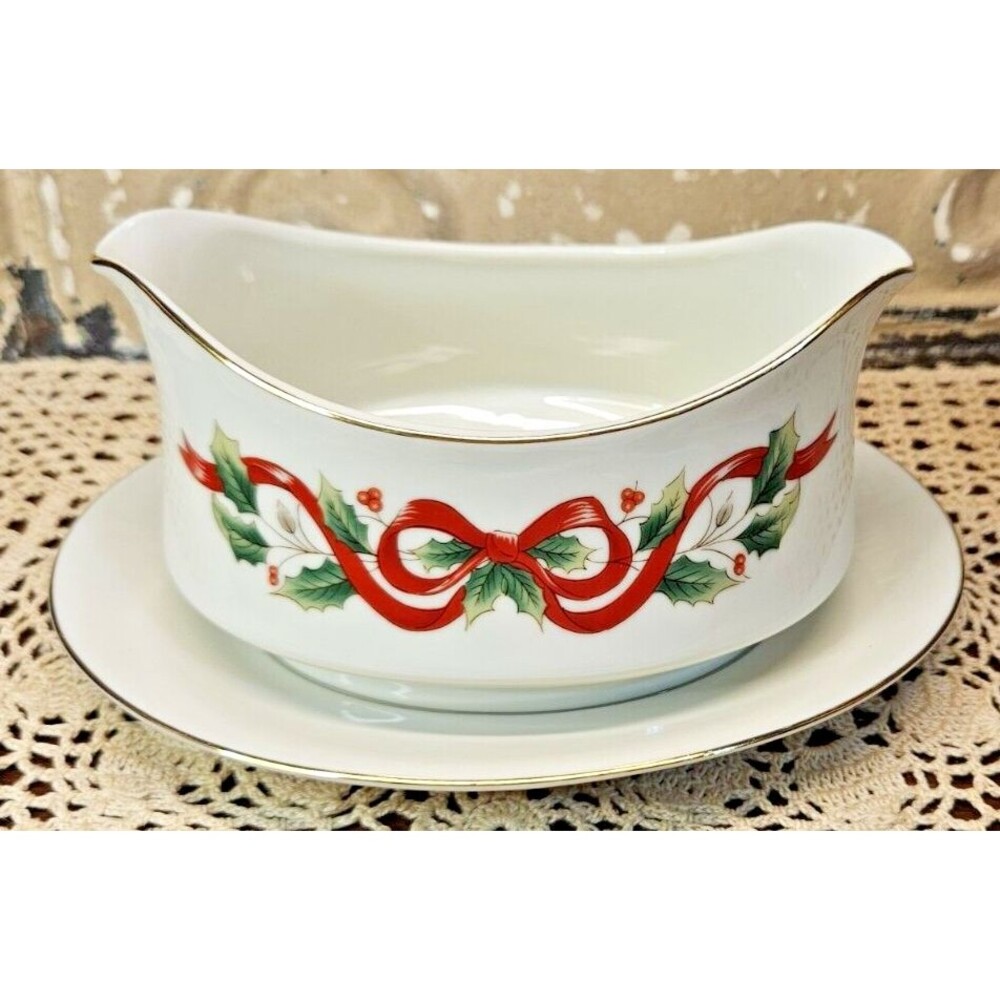 Vintage Royal Limited Holly Holiday Gravy Boat w/ Attached Underplate Gold Trim
